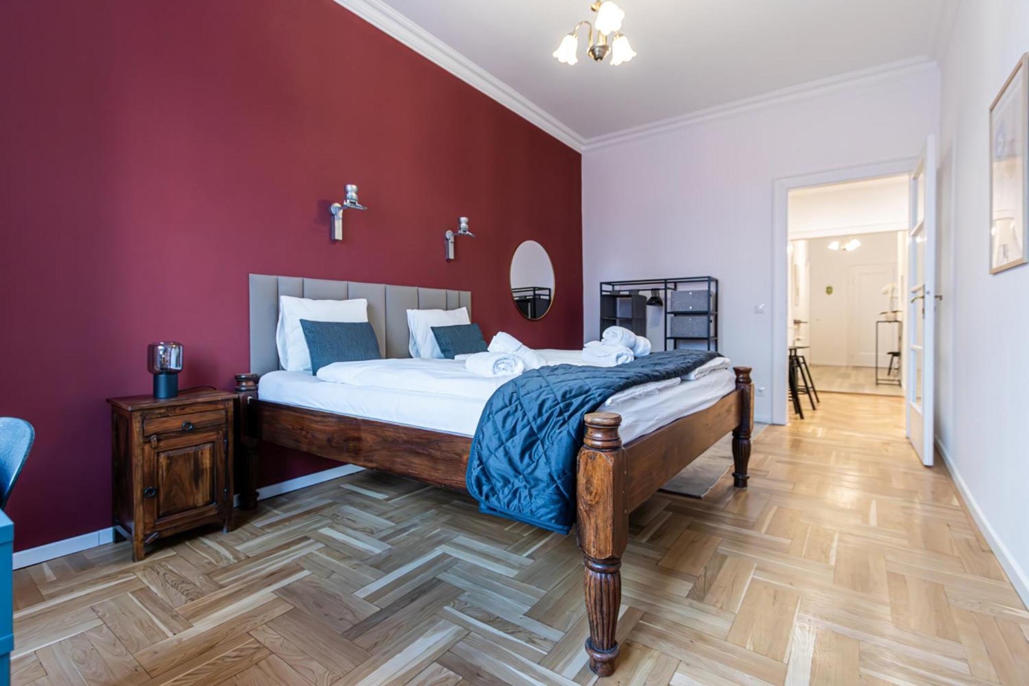Apartment 80 Sqm, 3 Bedrooms, 2 Bathrooms, New