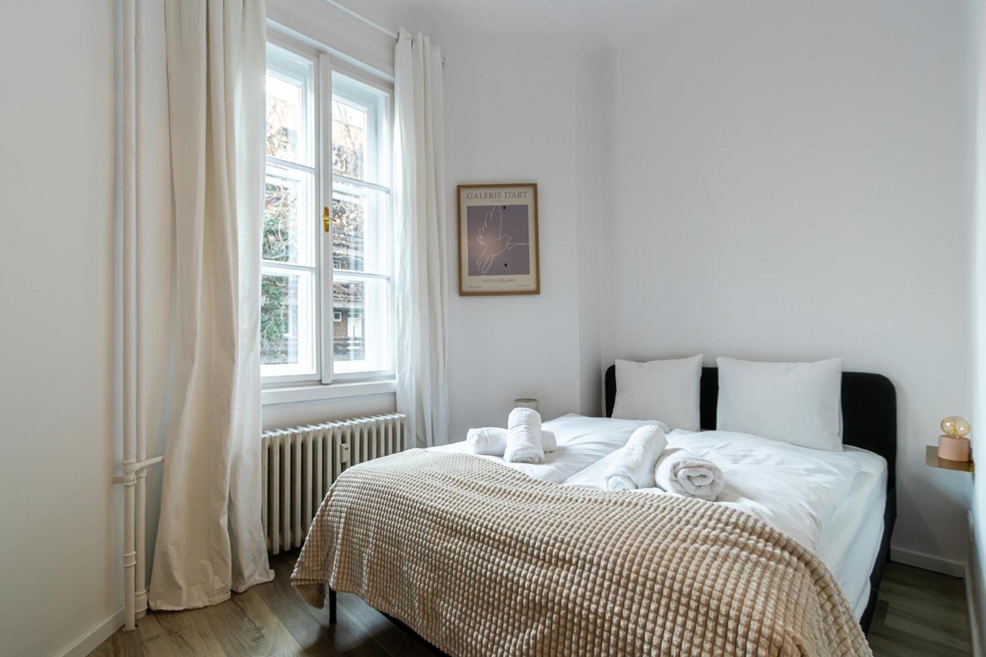 80 Sqm, 3 Bedrooms, 2 Bathrooms, New Budapest