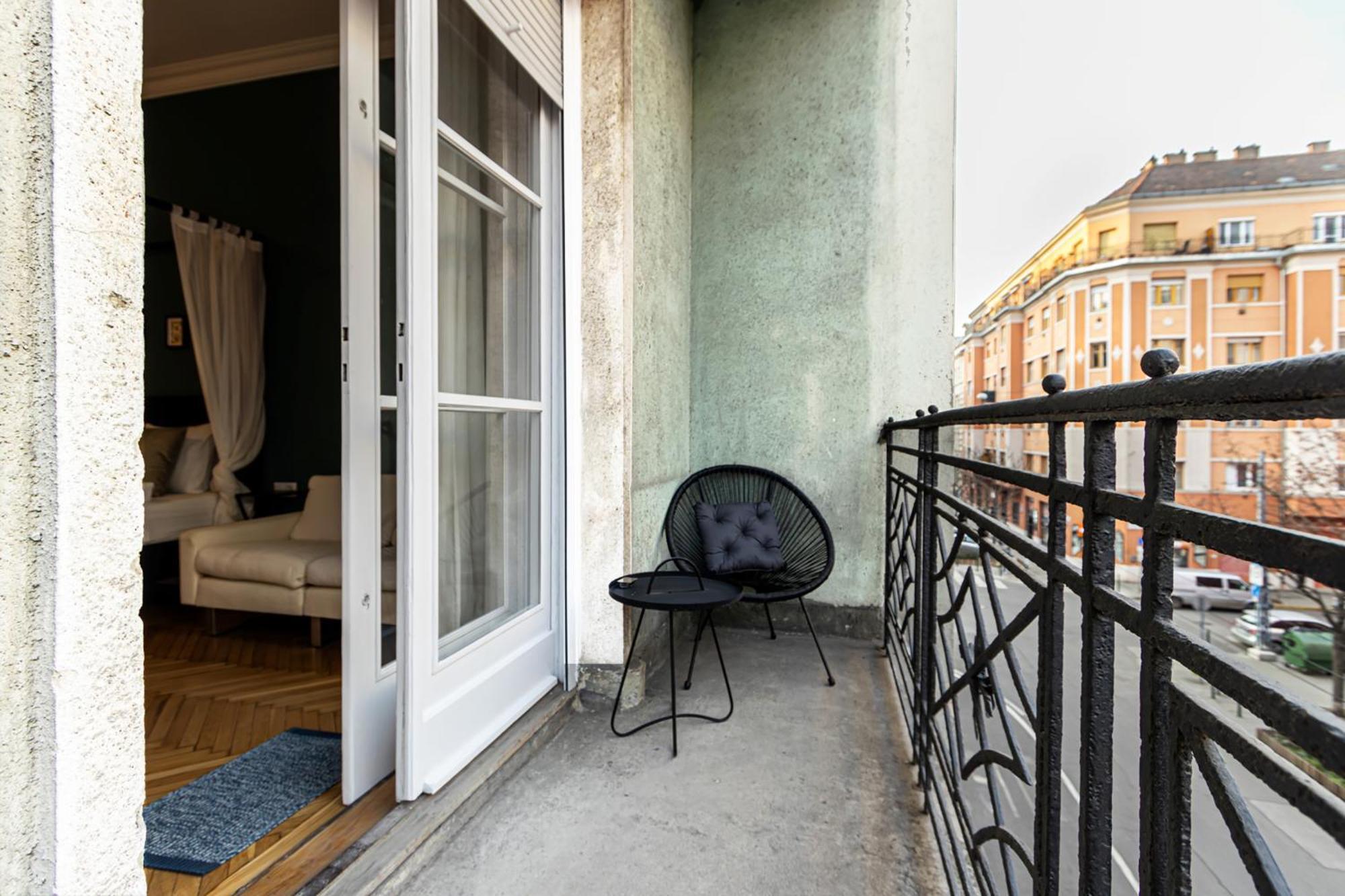 80 Sqm, 3 Bedrooms, 2 Bathrooms, New Apartment