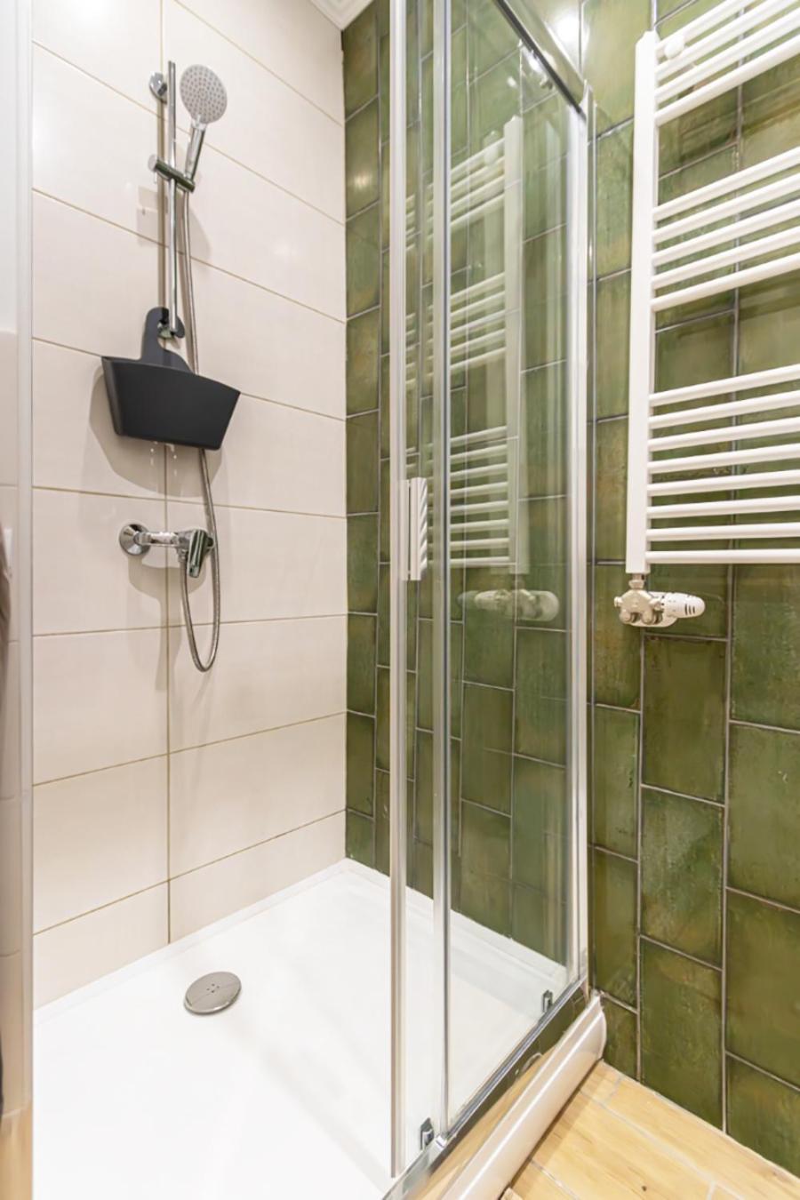 80 Sqm, 3 Bedrooms, 2 Bathrooms, New * Budapest