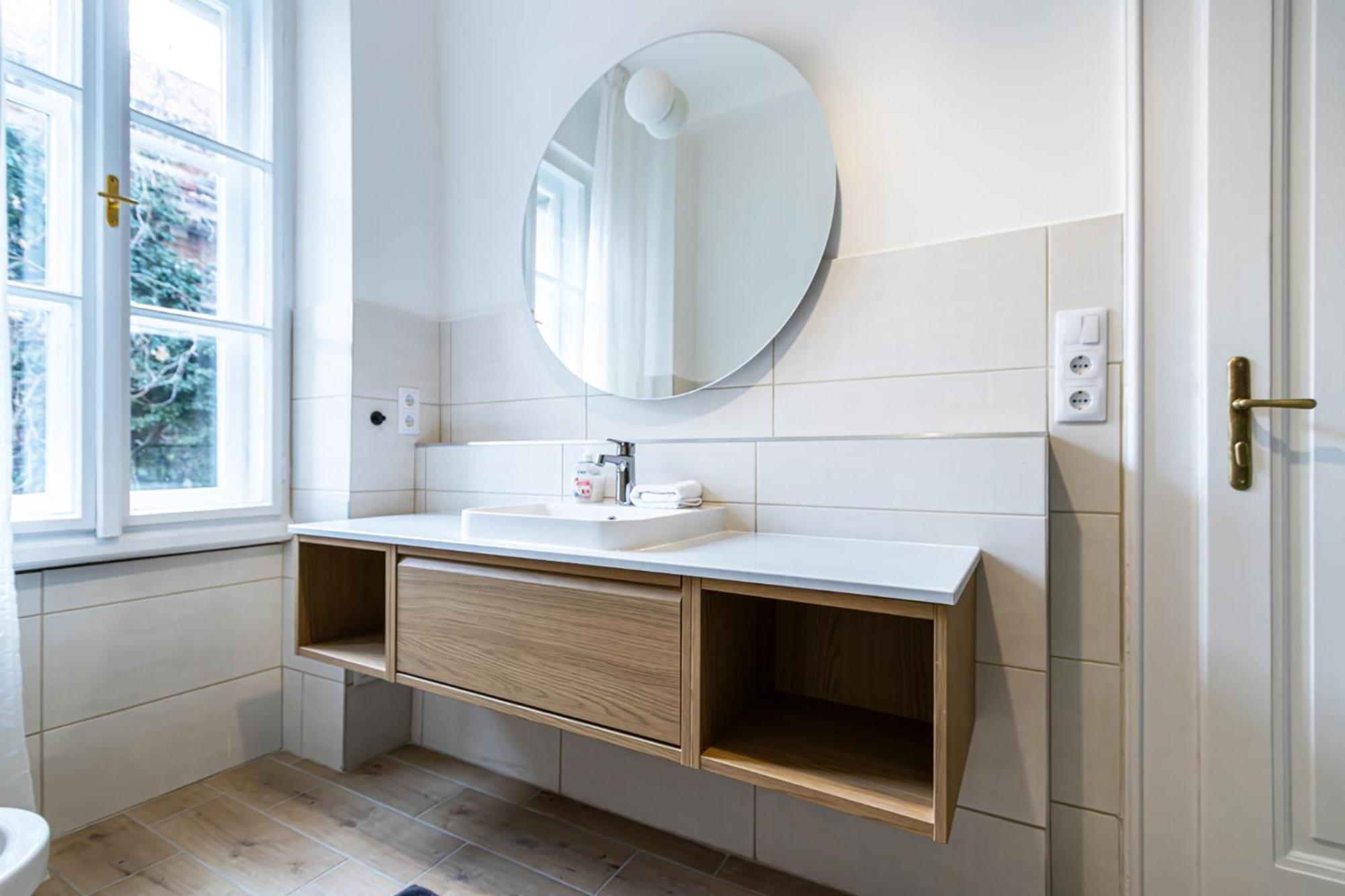 80 Sqm, 3 Bedrooms, 2 Bathrooms, New * Budapest